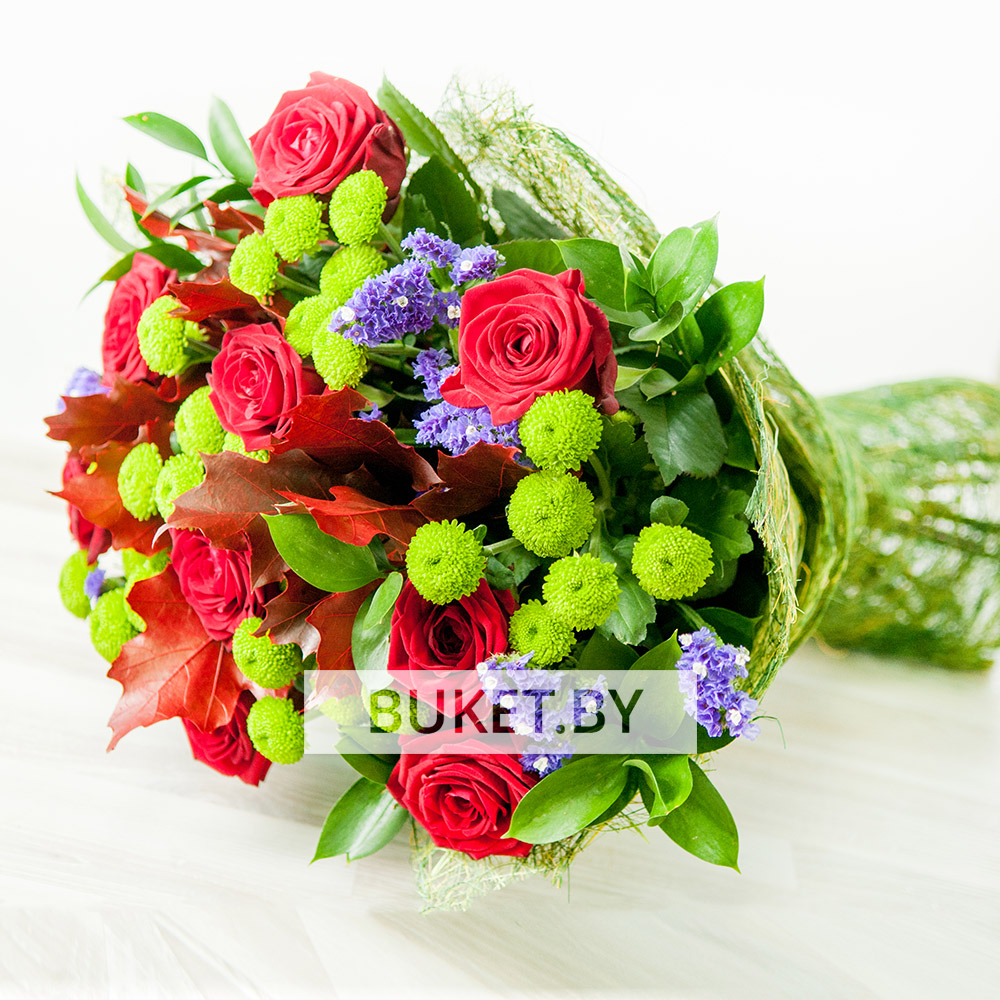 Мужской букет из роз и хризантем