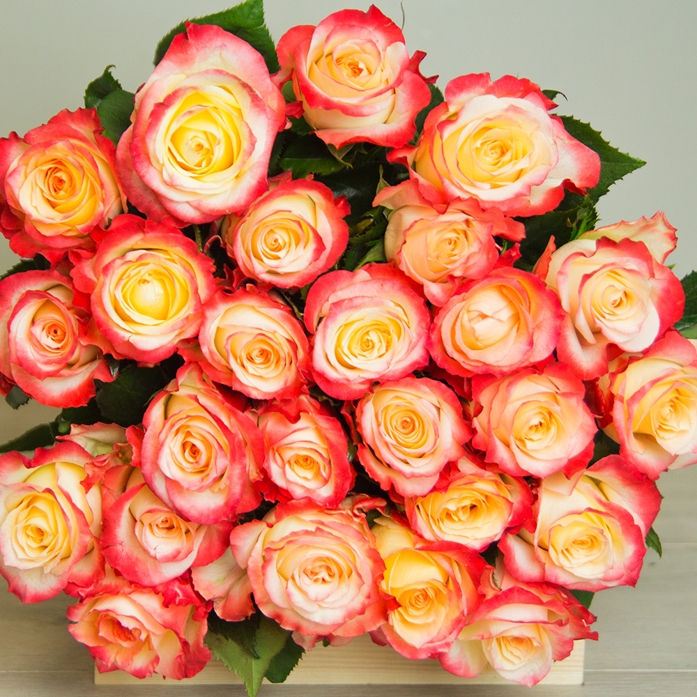 Букет из роз сорта "Кабаре"